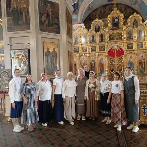 Народный хор Свято-Никольского собора приглашает новых певчих