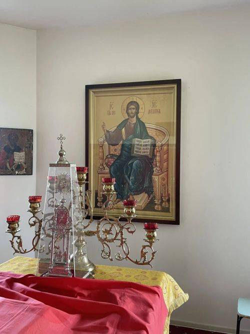 В храме села Булдырь установили новую икону Христа Вседержителя