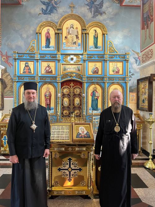 Епископ Филарет посетил храмы Чистополя