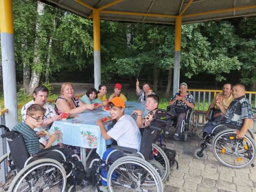 В чистопольском доме-интернате «Юлдаш» отметили Всемирный день друзей