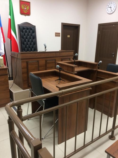 В Чистополе вынесли приговор внучке, оформившей займы на дедушку