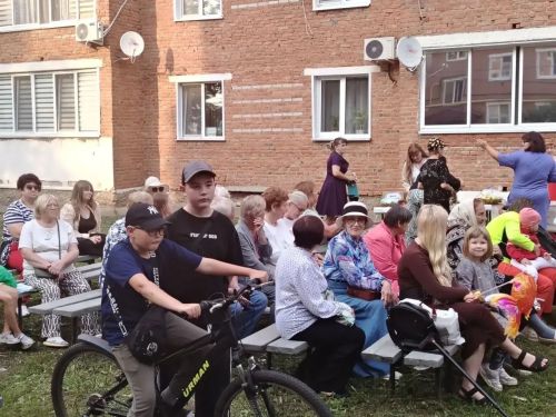 На чистопольской «Бригантине» прошёл «Яблочный спас во дворе у нас!»