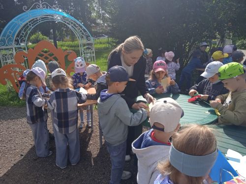 В чистопольской библиотеке дети искали бабочек