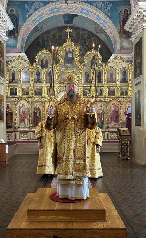 С Днём Татарстана и началом учебного года: епископ Филарет обратился к верующим
