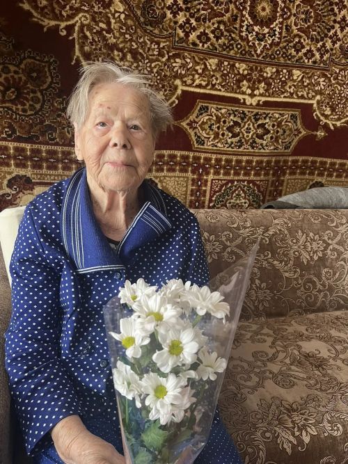 Ветерану труда из Чистополя Нине Павловне Кронберг исполнилось 96 лет