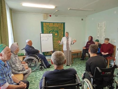В чистопольском доме-интернате прошёл «Час нравственности»