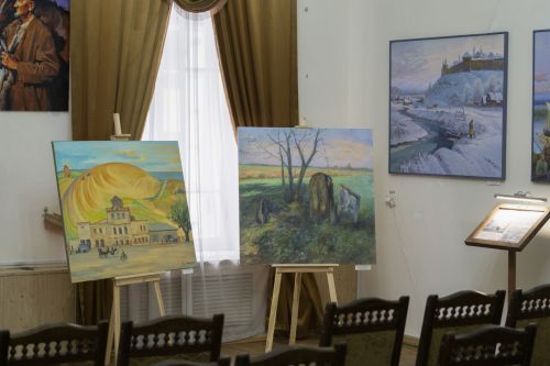 Новая художественная выставка открылась в чистопольском Музее истории города