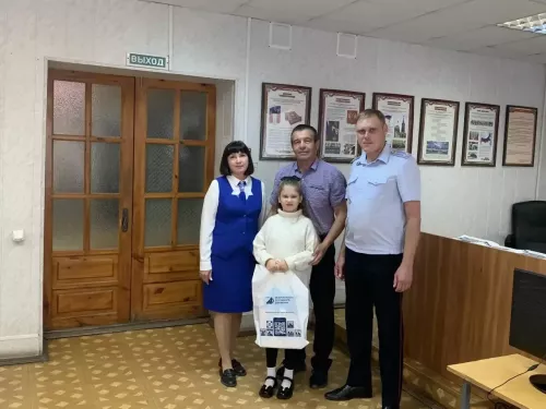 Чистопольские первоклассники получили напутствия от полицейских и общественников