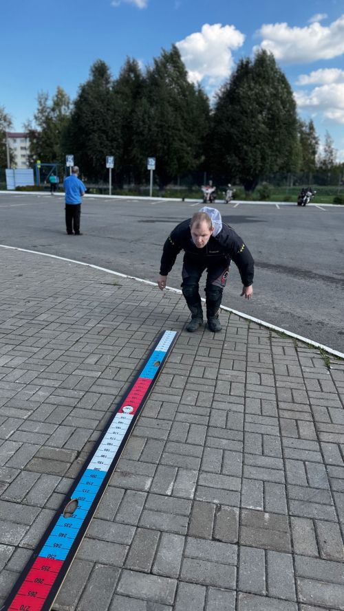 Мотоциклисты выполняли нормативы ГТО в Чистополе