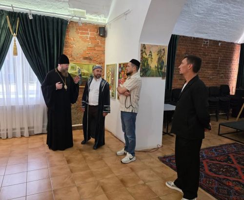 Епископ Филарет посетил исламские просветительские центры Чистополя