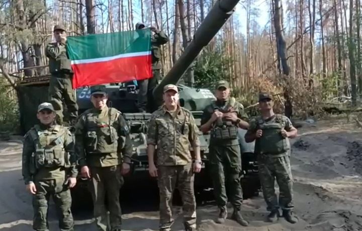 Бойцы СВО с передовой поздравили чистопольцев с Днем Республики и Днем города