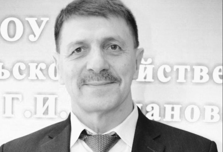 Глава Чистопольского района выразил соболезнования в связи со смертью Анаса Нуруллина
