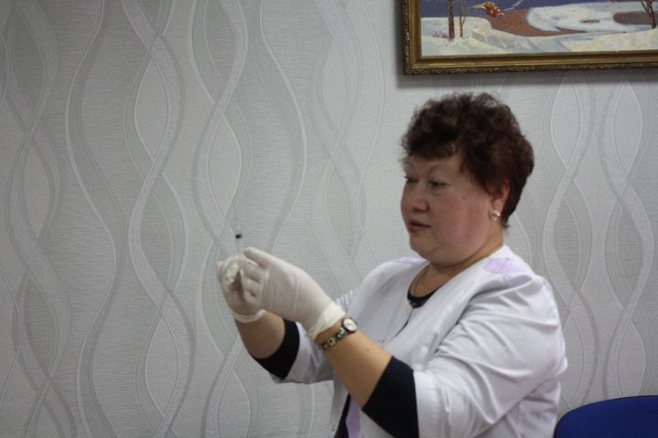 Коллектив редакции газеты «Чистопольские известия» прошел вакцинацию против гриппа