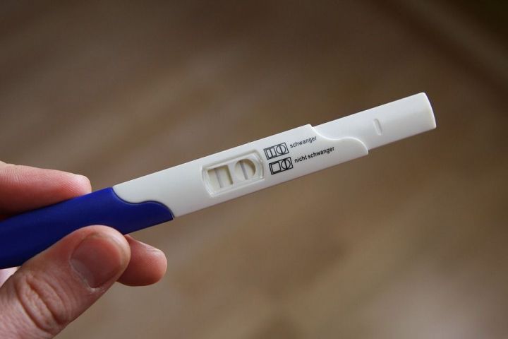 Он решил ради смеха сделать тест на беременность, но эта шутка спасла ему жизнь!