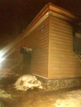 В Чистополе загорелся магазин, токсикоман обгорел на пожаре, в районе горела баня