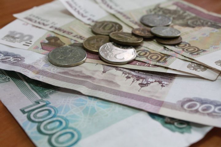 ЦБ рассказал об увеличении зарплат россиян в этом году