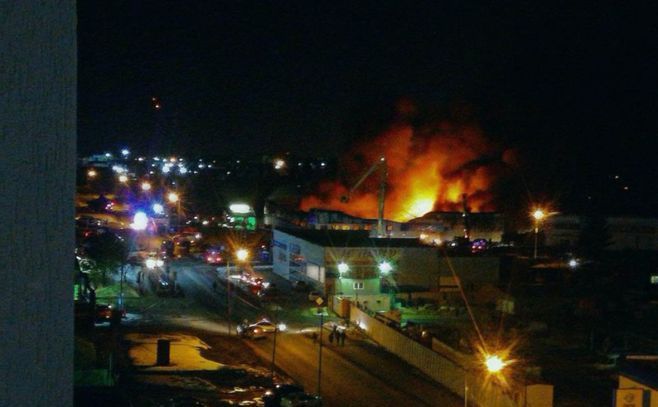 Гипермаркет игрушек сгорел в Тюмени