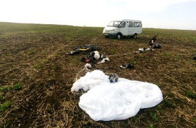 Два парашютиста разбились в Татарстане
