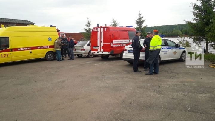 Пятилетний мальчик утонул в машине в Татарстане