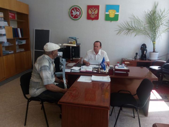 Депутат Госсовета РТ Виктор Смыков провёл очередной приём граждан в Чистополе