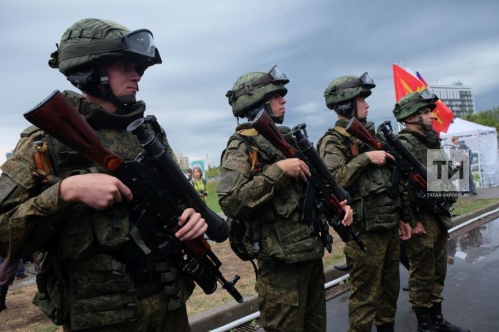Татарстанцы сдают «белые военные билеты» и повторно проходят медкомиссию