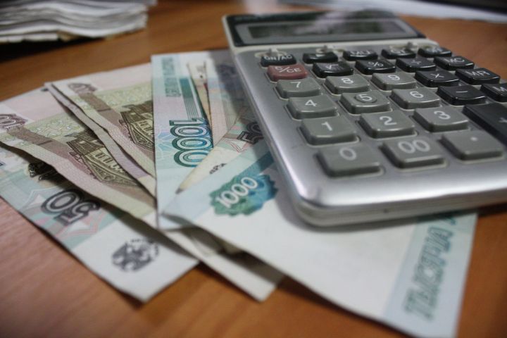 Назван средний размер пенсии в России в июле