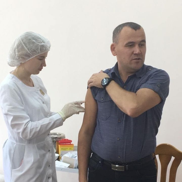 В Чистопольском районе продолжается вакцинация против гриппа