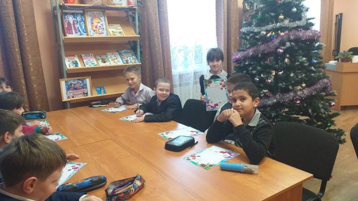 А в Новый год под елкой: юные жители чистопольского села писали письма Деду Морозу