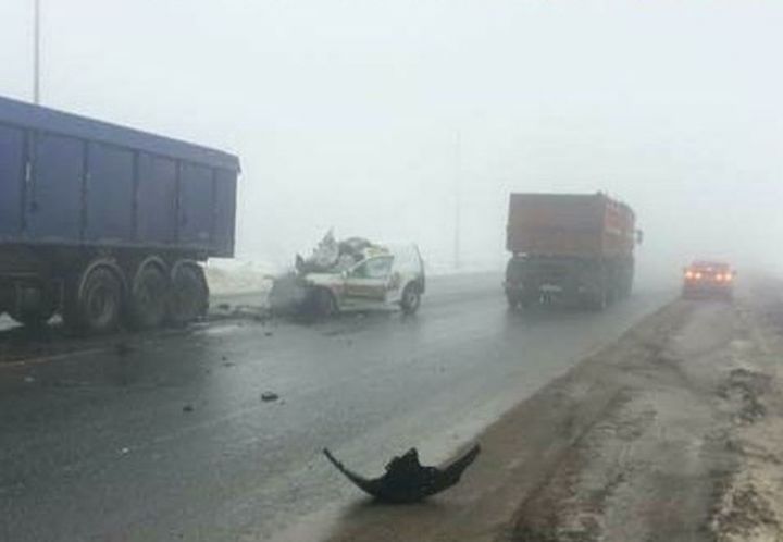 В Татарстане из-за тумана в ДТП погибли два человека