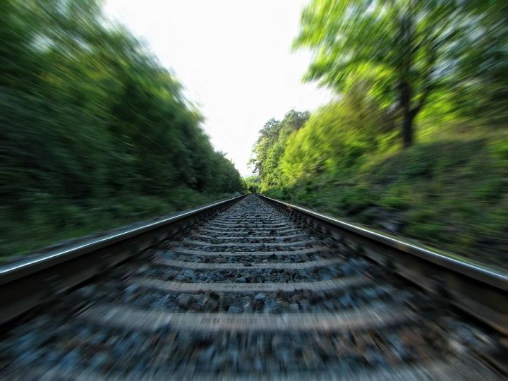 В Татарстане поезд насмерть сбил мужчину