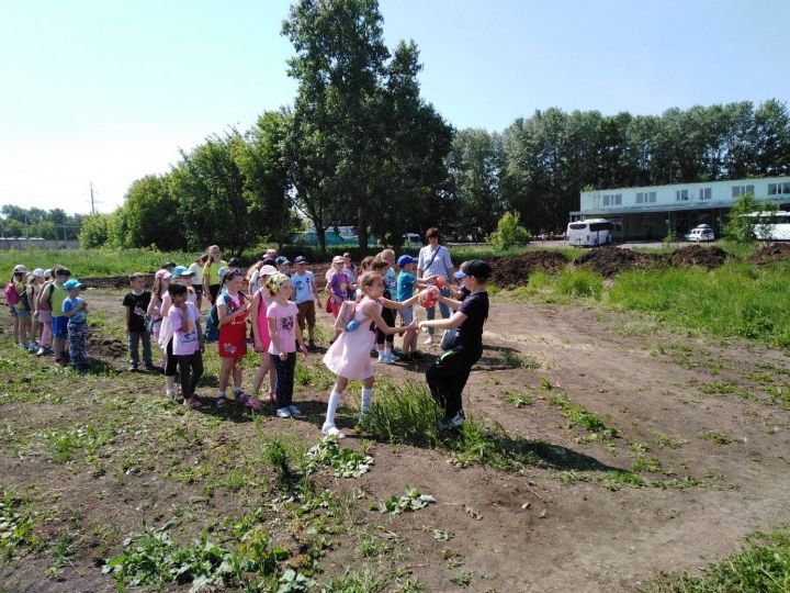 Каникулы: чистопольских мальчишек и девчонок пригласили на литературный праздник