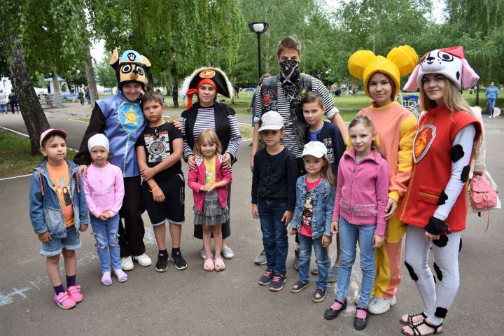 Чистопольская детвора весело встретила праздник «Здравствуй лето»!