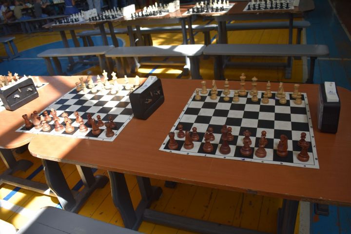 В Чистополе вновь кипят шахматные страсти