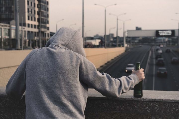 Подростковый алкоголизм – серьезная проблема современного общества