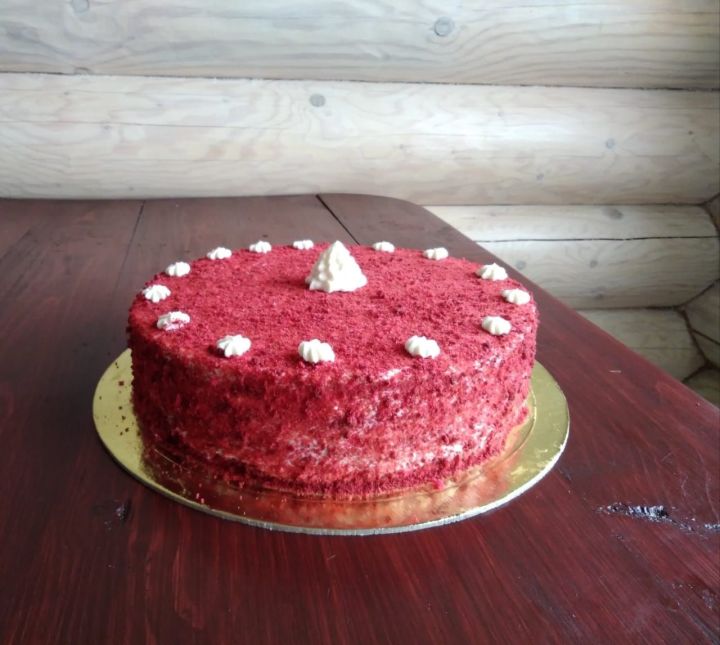 Торт "Красный бархат" к Рождеству