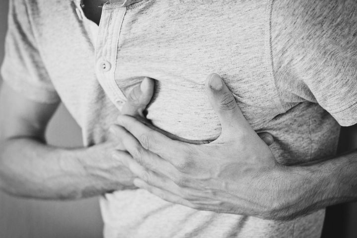 Кардиологи рассказали, как снизить риск сердечного приступа в два раза