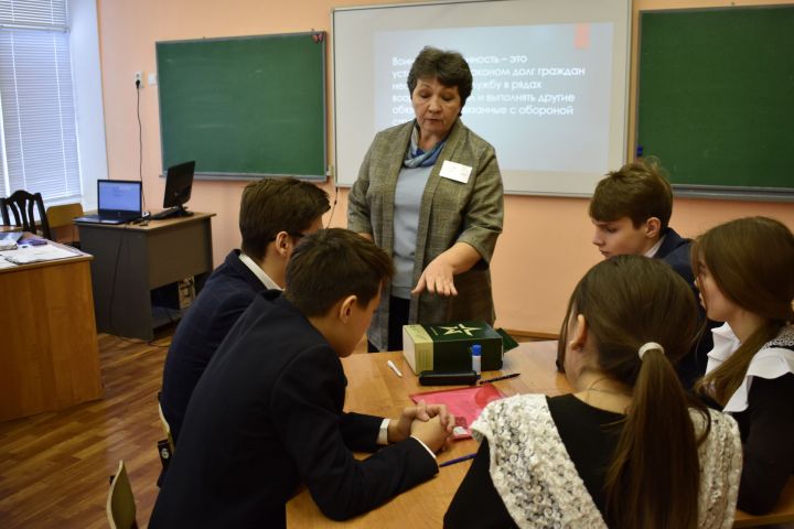 В Чистополе для учителей ОБЖ проходит зональный этап Республиканского конкурса "Учитель года 2020"