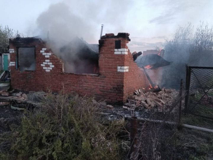 За один день в Чистопольском районе произошло два возгорания