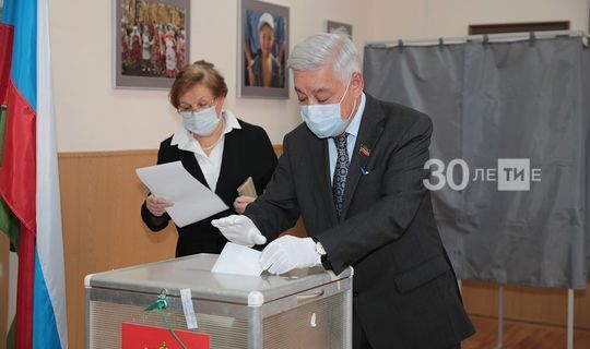Фарид Мухаметшин принял участие в голосовании по поправкам к Конституции России