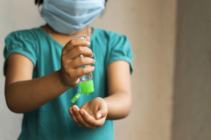 Двое несовершеннолетних заболели коронавирусом в Татарстане