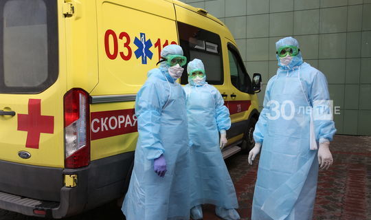 В Татарстане почти 16 тыс. медиков работают в зоне риска