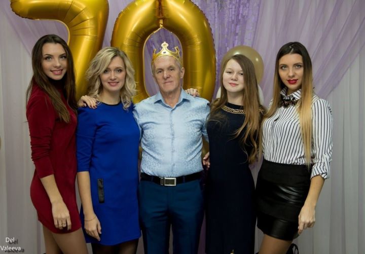 Примерный отец Сергей Коробейников: «Дочки – вся моя жизнь, мое богатство»