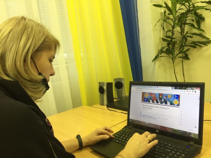 Чистопольские воспитатели приняли участие в онлайн-конкурсе «Дорожная азбука»