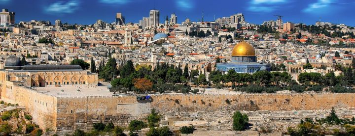 С 15 ноября туристы, привившиеся «Спутником V» смогут посетить Израиль