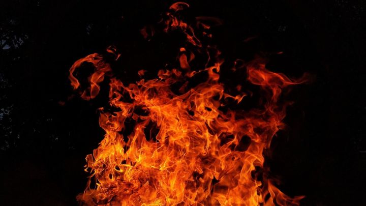 В Зеленодольском районе в пожаре погиб мужчина