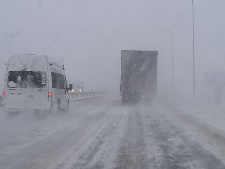 Чистопольские водители рассказали, что на трассе Казань-Оренбург затруднено движение