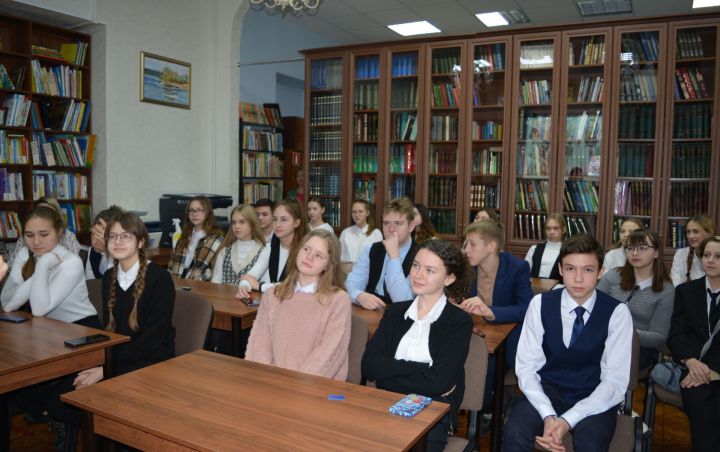 Литературный час в чистопольской библиотеке был посвящен Достоевскому