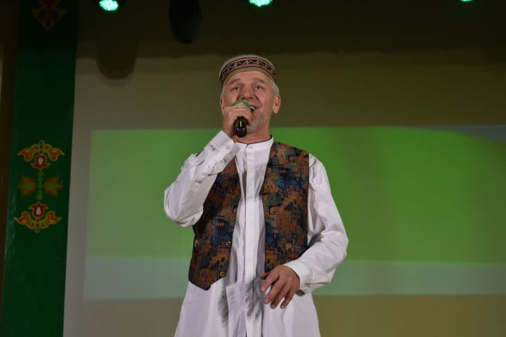 Чистопольцев приглашают принять участие в конкурсе татарской песни