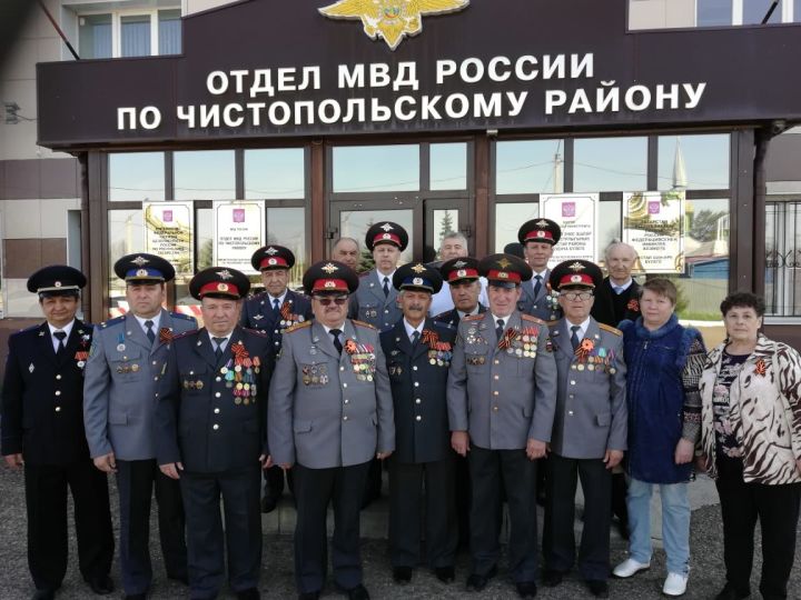 В чистопольской полиции почтили память своих ветеранов – участников войны