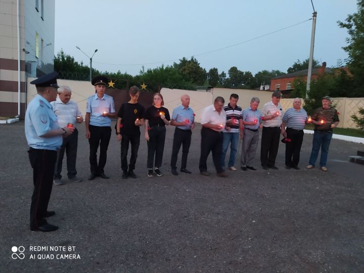 Чистопольские полицейские почтили память погибших на войне сотрудников